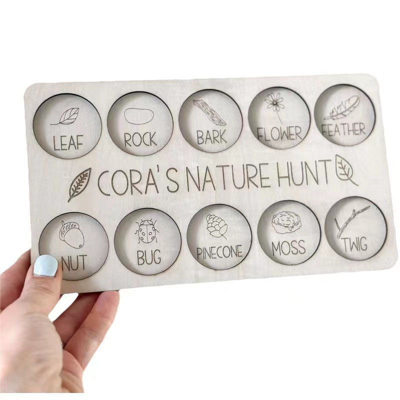 Houten bord met opdruk 'Custom - Kids Outdoor Nature Scavenger Hunt recensie en prijs